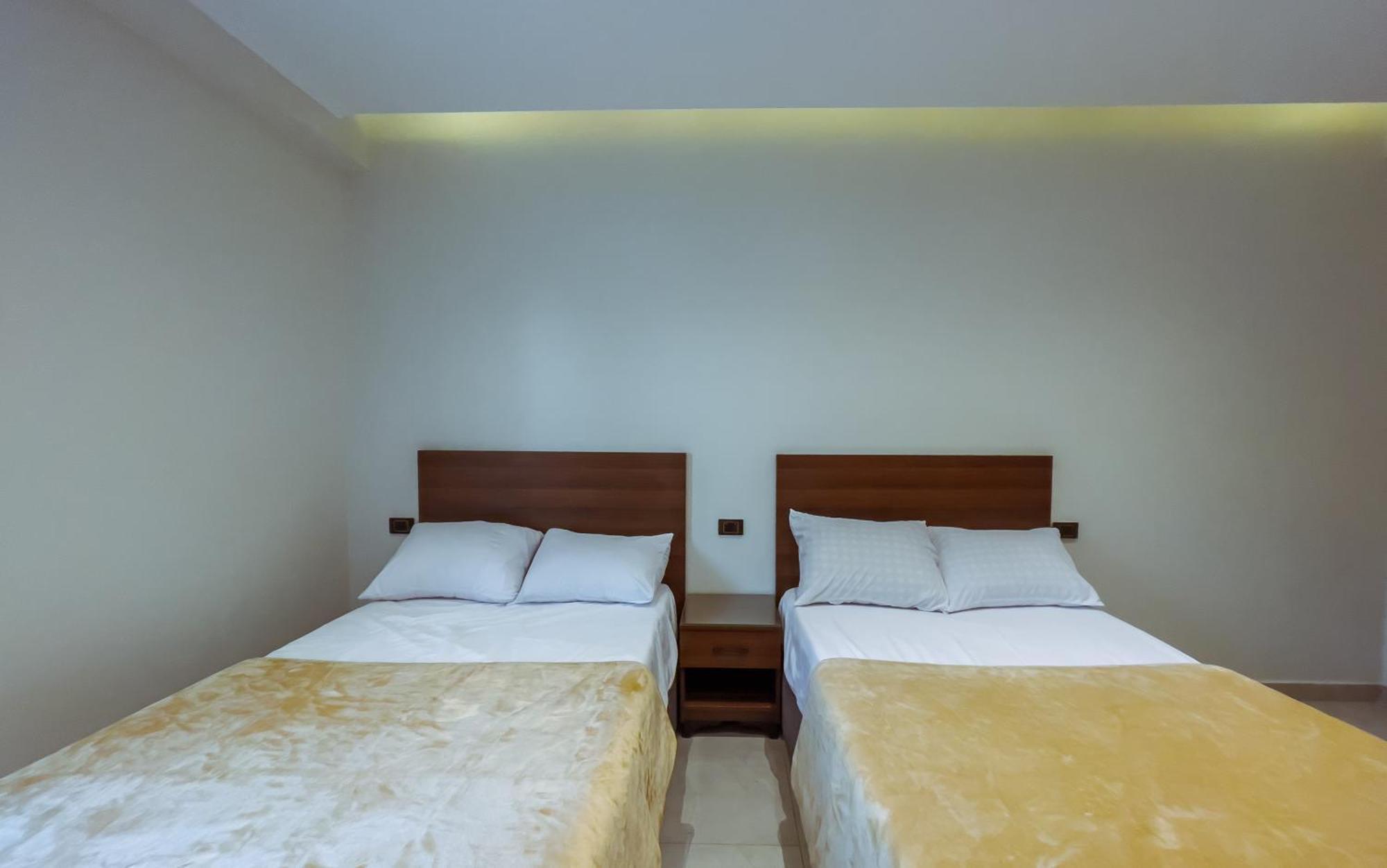 King Khufu Pyramids View Hotel Kafret el-Gabal Værelse billede